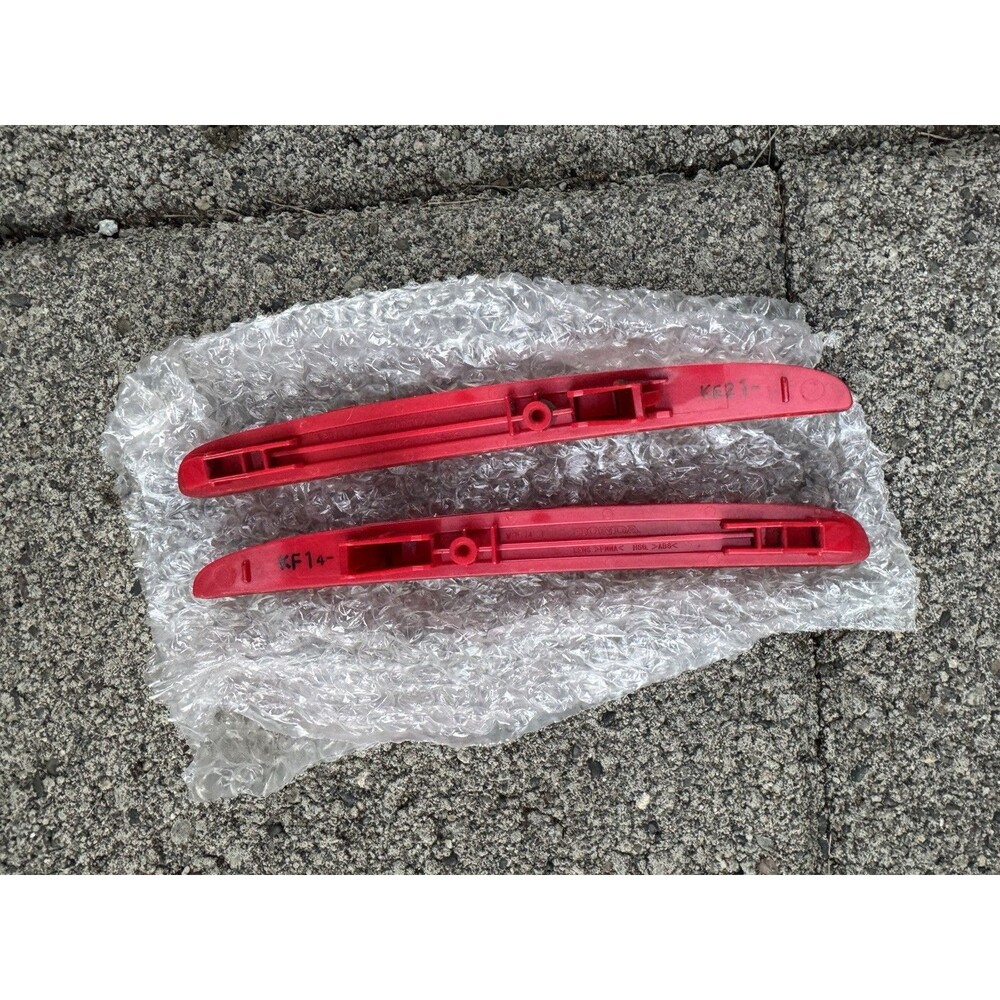 2017-2021 10th Gen Honda Civic Hatchback OEM Rear Reflectors